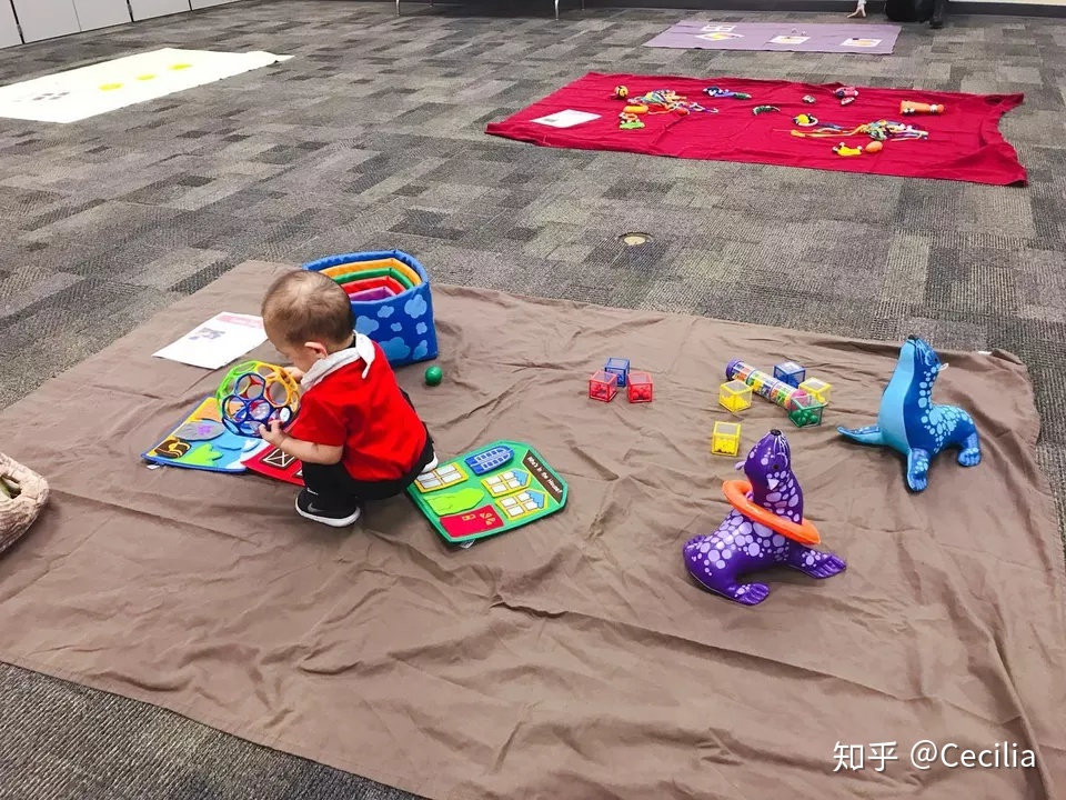 洞洞鞋，怎样穿更安全？