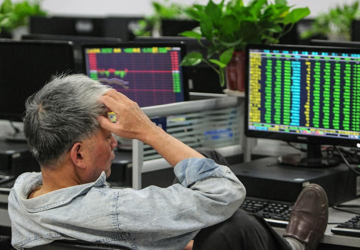 1至7月我国汽车产销实现同比两位数增长