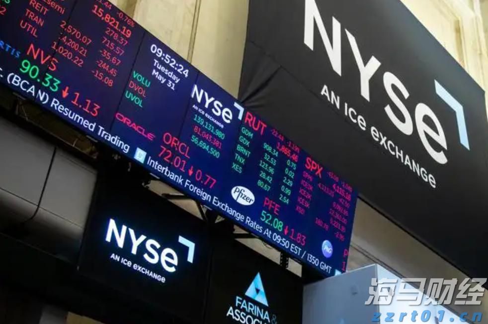 不文明旅游曝光台 丨垃圾箱就在20米外，部分游客在景点乱扔垃圾